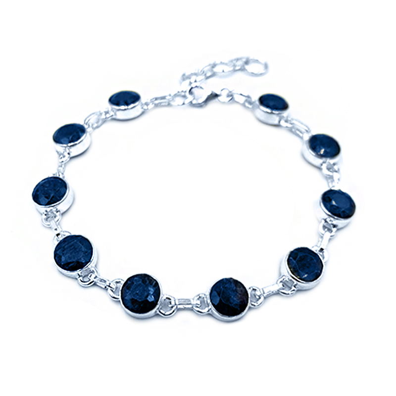 Χειροποίητο ασημένιο βραχιόλι με Μπλε Ζαφείρι (στρογγυλο – ταγέ) – Ο Βασιλικός πολύτιμος λίθος - Image 2
