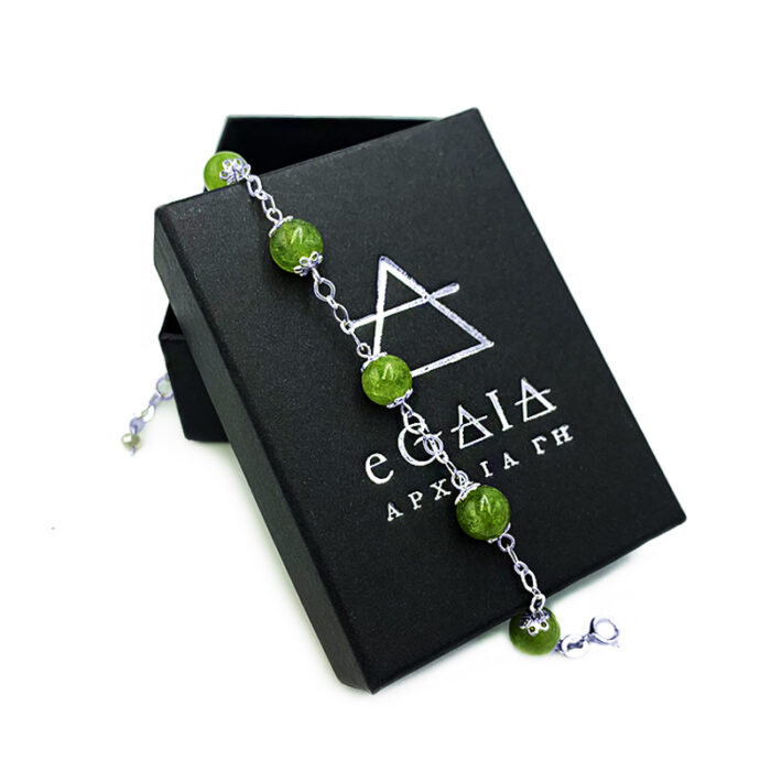 Χειροποίητο ασημένιο βραχιόλι Περίδοτο (Peridot) – Ο λίθος της ενέργειας και της δύναμης