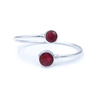 Χειροποίητο ασημένιο βραχιόλι με διπλό Ρουμπίνι (στρογγυλο – ταγέ) – Ο πολύτιμος λίθος του πάθους και της αγάπης