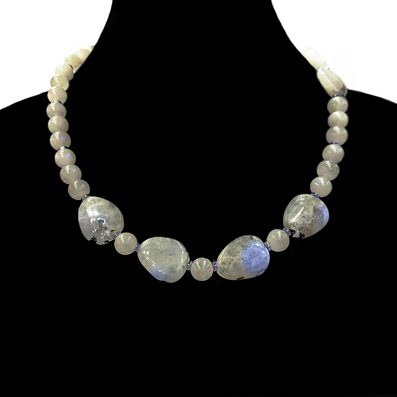 Χειροποίητο κολιέ Φεγγαρόπετρα με Μαύρη Τουρμαλίνη