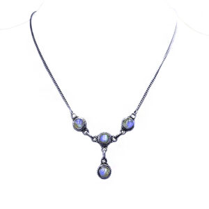 Ασημένιο χειροποίητο κολιέ με Φεγγαρόπετρα (Moonstone) Χ4 στρογγυλο – Ο λίθος της διαίσθησης