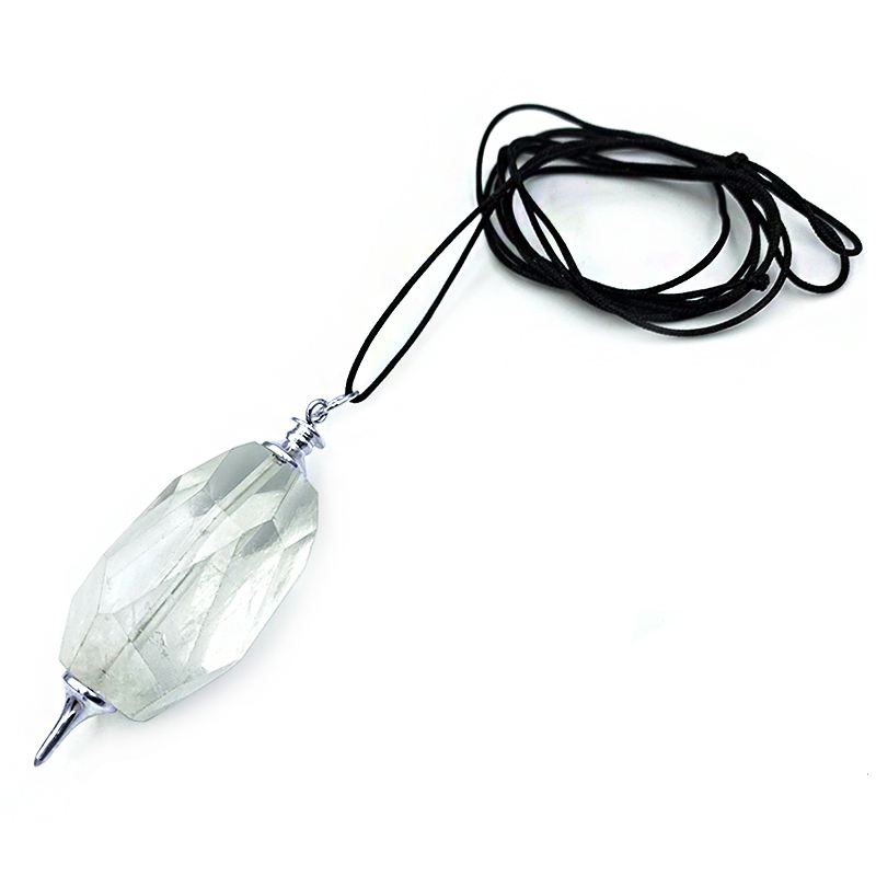 Χειροποίητο ασημένιο φυλαχτό Λευκός Χαλαζίας – Ο βασιλιάς των λίθων