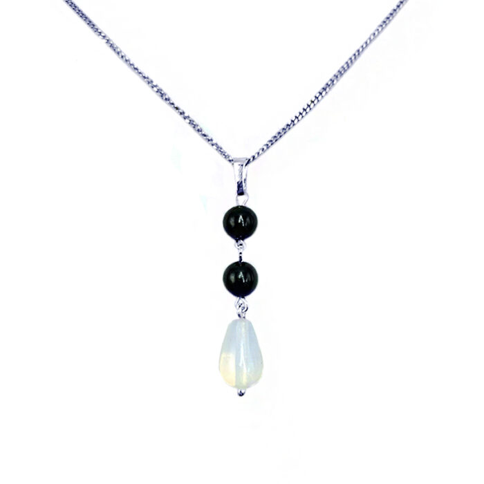 Χειροποίητο μενταγιόν από ασήμι 925° με Φεγγαρόπετρα (Moonstone) και Μαύρη Τουρμαλίνη