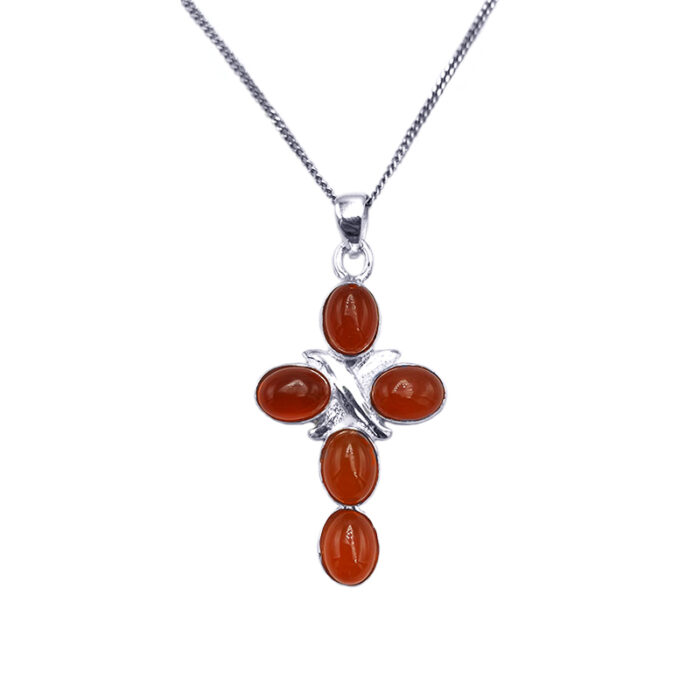 Χειροποίητος ασημένιος σταυρός Καρνεόλη (οβάλ καπουσόν) – Ο λίθος του πάθους
