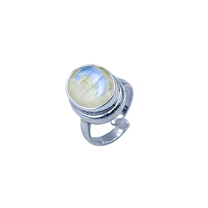 Χειροποίητο Ασημένιο δαχτυλίδι με Φεγγαρόπετρα (Moonstone) οβάλ ταγέ – Ο λίθος της διαίσθησης