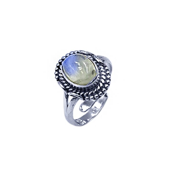 Χειροποίητο Ασημένιο δαχτυλίδι με Φεγγαρόπετρα (Moonstone) οβάλ – Ο λίθος της διαίσθησης