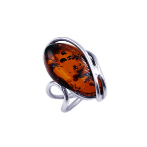 Χειροποίητο ασημένιο δαχτυλίδι με Κεχριμπάρι (2,5 Χ 1,8cm) – Ο αυτοκρατορικός λίθος