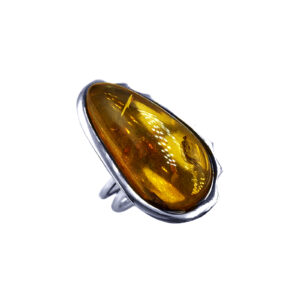 Χειροποίητο ασημένιο δαχτυλίδι με Κεχριμπάρι (3,3 Χ 1,6cm) – Ο αυτοκρατορικός λίθος