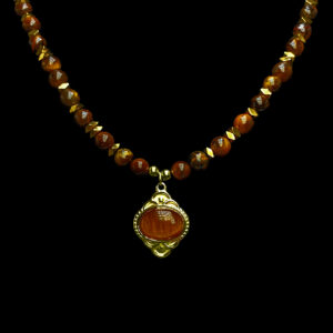 Χειροποίητο κολιέ Μάτι της Τίγρης – Ο λίθος κατά της αρνητικότητας